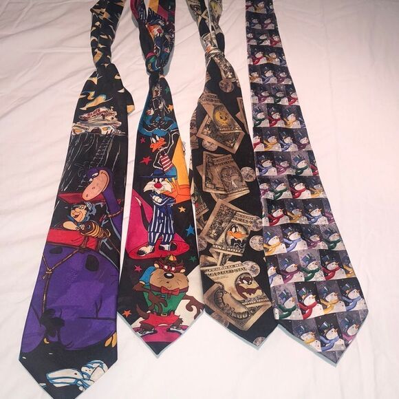 Warner Bros. Other - Cartoon mens ties 